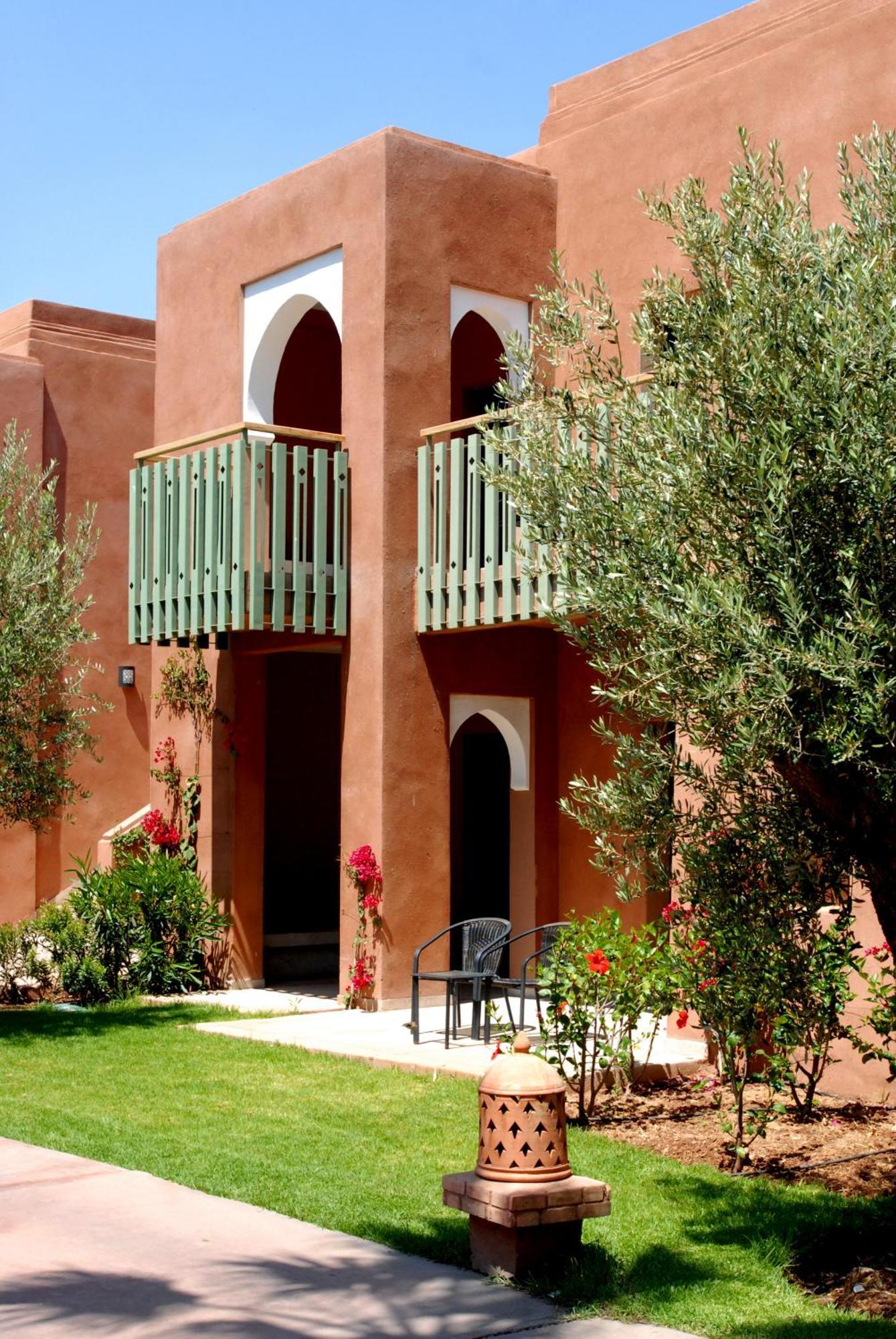 ケンジ クラブ アグダル メディナ オール インクルーシブ Lahebichate エクステリア 写真 A typical Moroccan riad