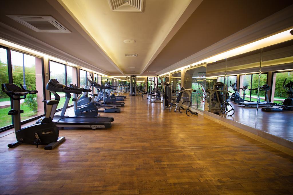 ケンジ クラブ アグダル メディナ オール インクルーシブ Lahebichate エクステリア 写真 The gym at the hotel